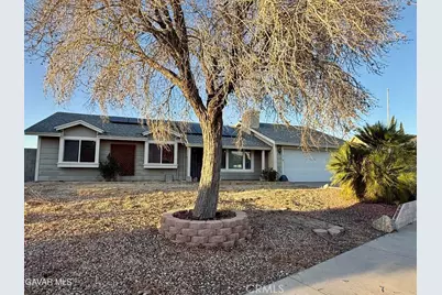 1719 Hitchcock, Palmdale, CA 93550 - Photo 3