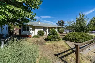 326 Olive, Bakersfield, CA 93304 - Photo 3