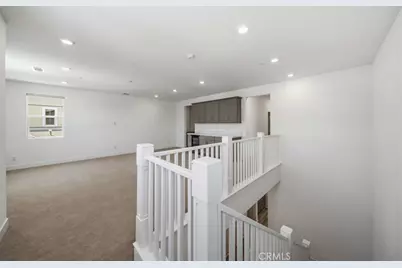 29566 Camino Azar, Valencia, CA 91354 - Photo 37