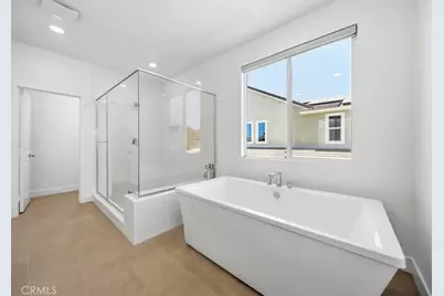 29566 Camino Azar, Valencia, CA 91354 - Photo 25