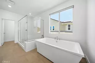 29566 Camino Azar, Valencia, CA 91354 - Photo 25