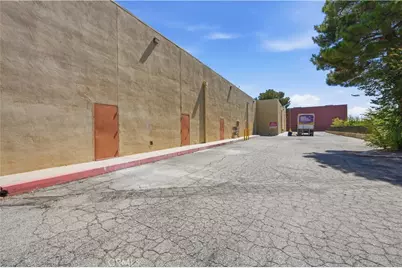 2140 E Palmdale Boulevard #M, Palmdale, CA 93550 - Photo 27