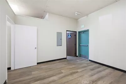 2140 E Palmdale Boulevard #L, Palmdale, CA 93550 - Photo 17