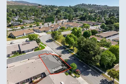 18927 Circle Of Friends, Newhall, CA 91321 - Photo 31