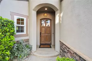 26801 Van Gogh Ln, Valencia, CA 91355 - Photo 3