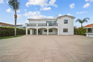 23129 Burbank Blvd, Woodland Hills, CA 91367 - Photo 45