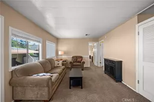 27730 Starlight Ln, Castaic, CA 91384 - Photo 11