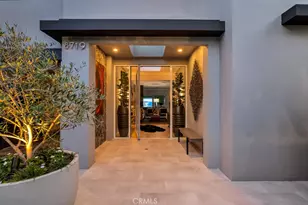 8719 Rosewood, West Hollywood, CA 90048 - Photo 9