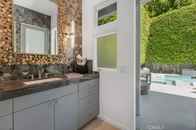 8719 Rosewood, West Hollywood, CA 90048 - Photo 23