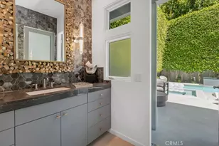 8719 Rosewood, West Hollywood, CA 90048 - Photo 23
