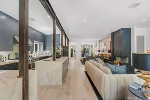 8719 Rosewood, West Hollywood, CA 90048 - Photo 41