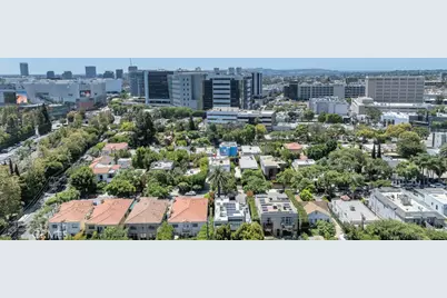 8719 Rosewood, West Hollywood, CA 90048 - Photo 71