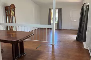 10425 Larwin Ave, Chatsworth, CA 91311 - Photo 5