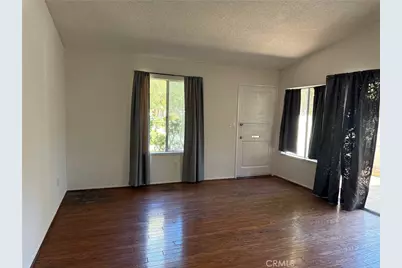 10425 Larwin Avenue, Chatsworth, CA 91311 - Photo 9