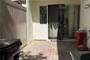 10425 Larwin Ave, Chatsworth, CA 91311 - Photo 13