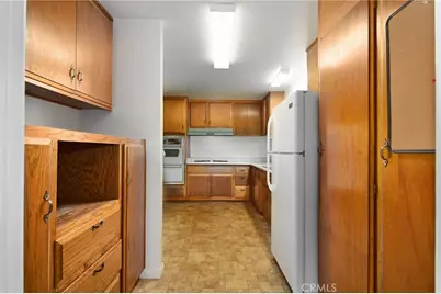 23518 Friar Street, Woodland Hills, CA 91367 - Photo 11