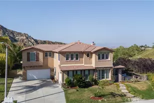25807 Arbor Ln, Stevenson Ranch, CA 91381 - Photo 3