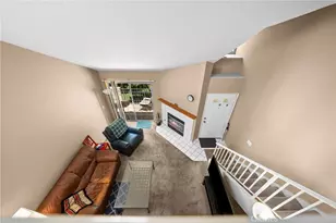 24153 Del Monte, Valencia, CA 91355 - Photo 13