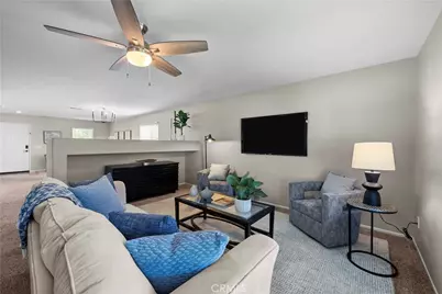 28244 Springvale, Castaic, CA 91384 - Photo 9