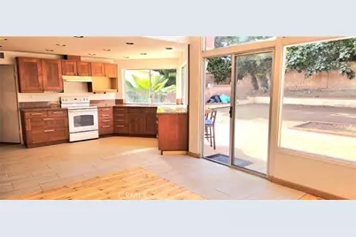 19957 Lorne, Winnetka, CA 91306 - Photo 5