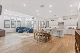 27227 Diamond Peak Ln, Valencia, CA 91381 - Photo 3