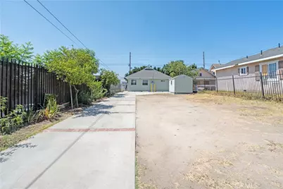 2325 Whittier, Los Angeles, CA 90023 - Photo 29