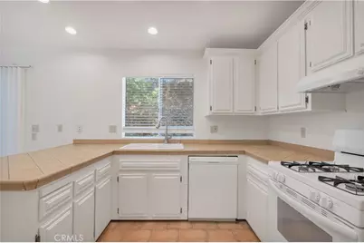 159 Heavenly Valley Road, Newbury Park, CA 91320 - Photo 9