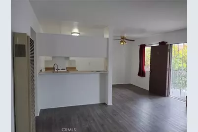 13050 Dronfield #16, Sylmar, CA 91342 - Photo 9
