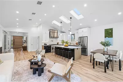 17337 Tiara Street, Encino, CA 91316 - Photo 9