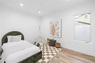 17337 Tiara St, Encino, CA 91316 - Photo 31
