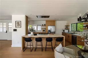 225 Notteargenta Rd, Pacific Palisades, CA 90272 - Photo 13