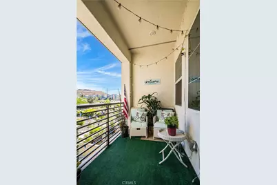 27036 Painted Sky, Valencia, CA 91381 - Photo 17