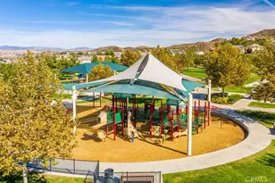 26920 Silverbell Ln, Canyon Country, CA 91387 - Photo 19