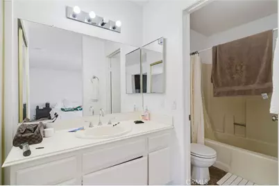 5050 Canyon Crest Drive #43, Riverside, CA 92507 - Photo 19