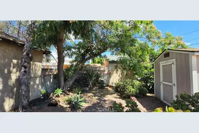 9646 Sandusky Avenue, Arleta, CA 91331 - Photo 17