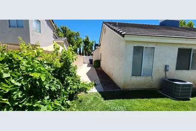 3219 W Avenue J4, Lancaster, CA 93536 - Photo 25