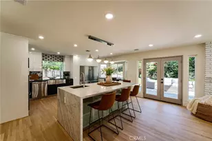 18625 Delano St, Tarzana, CA 91335 - Photo 13