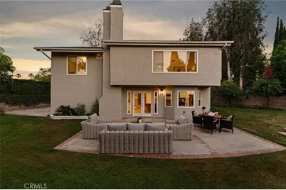 18625 Delano Street, Tarzana, CA 91335 - Photo 11
