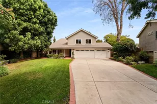 18625 Delano St, Tarzana, CA 91335 - Photo 3