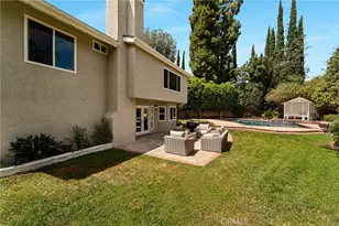 18625 Delano St, Tarzana, CA 91335 - Photo 21