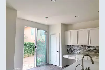 23823 Via Campana, Valencia, CA 91354 - Photo 7