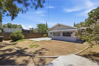 524 B Street, Bakersfield, CA 93304 - Photo 49