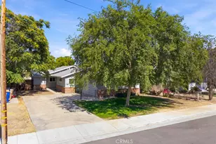 524 B St, Bakersfield, CA 93304 - Photo 5