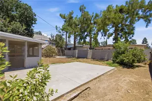 524 B St, Bakersfield, CA 93304 - Photo 47