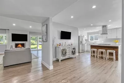 7293 Cirrus Way, Los Angeles, CA 91307 - Photo 7