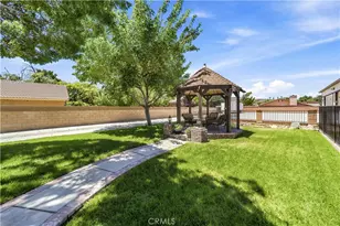 42301 Woodstone, Lancaster, CA 93536 - Photo 37