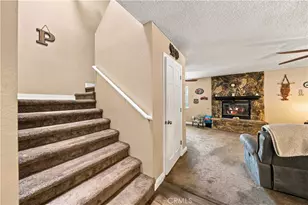 42301 Woodstone, Lancaster, CA 93536 - Photo 9
