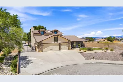 42301 Woodstone, Lancaster, CA 93536 - Photo 3