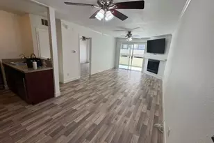 5550 Owensmouth, Woodland Hills, CA 91367 - Photo 27