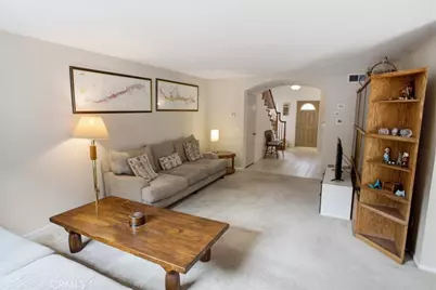 15833 Rosehaven Lane, Canyon Country, CA 91387 - Photo 5